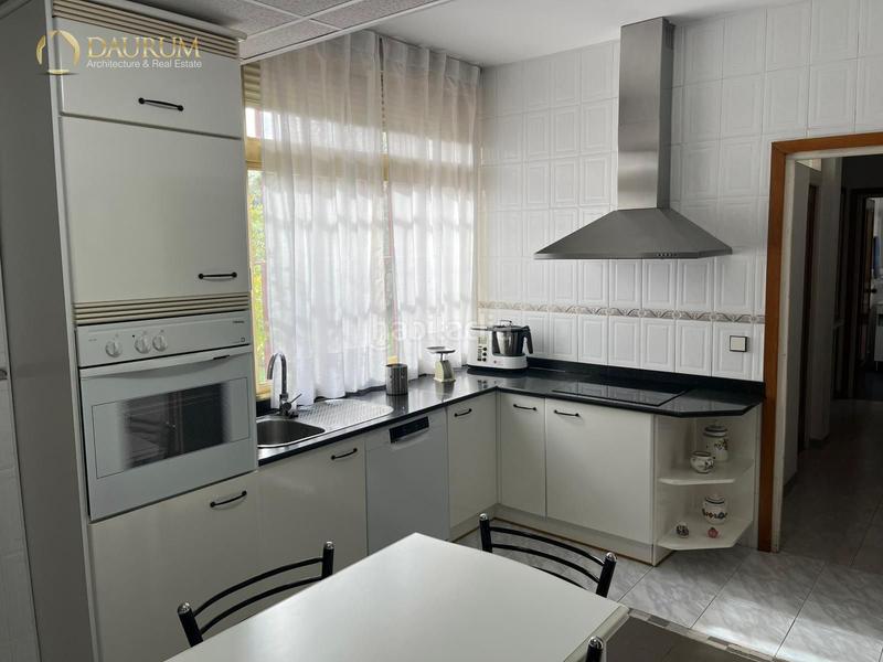 Foto cbaca80a-dca0-4ae6-9fc1-3a628f7483f9. Xalet amb calefacció aparcament piscina a El Olivar de Mirabal Boadilla del Monte