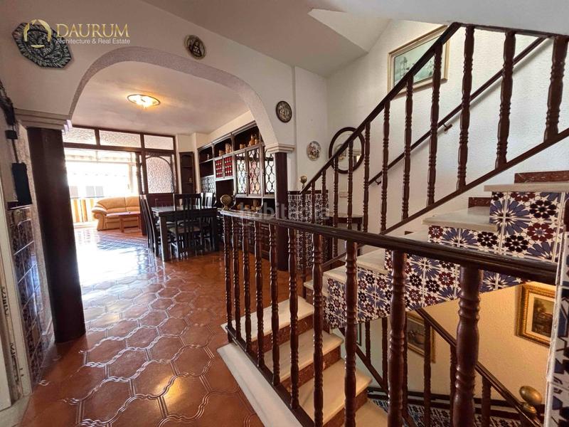 Foto d2bb3ece-c0b7-4433-ac72-127ae394589c. Casa adosada maravillosa vivienda unifamiliar de 4 plantas en Arroyo de la Miel en Benalmádena