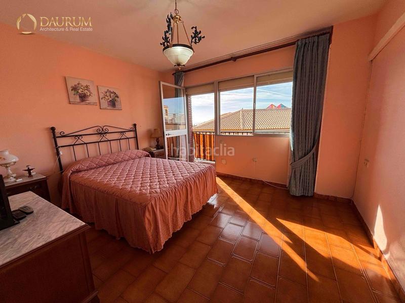 Foto e17f2f57-cd3b-4648-aa5e-c172bf37fd06. Casa adosada maravillosa vivienda unifamiliar de 4 plantas en Arroyo de la Miel en Benalmádena