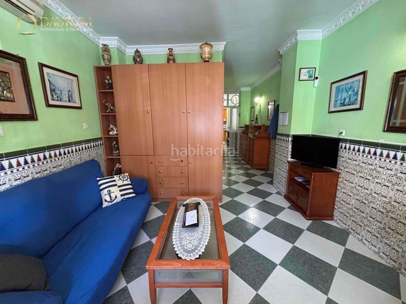 Foto ed9e5bc9-ce0d-49d3-949c-8ab68a63653a. Casa adosada maravillosa vivienda unifamiliar de 4 plantas en Arroyo de la Miel en Benalmádena