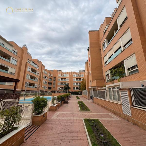 Foto c0ded1fa-b0c4-4f88-b138-569f21cc66c7. Affitto attico con riscaldamento parcheggio piscina in La Moraleja