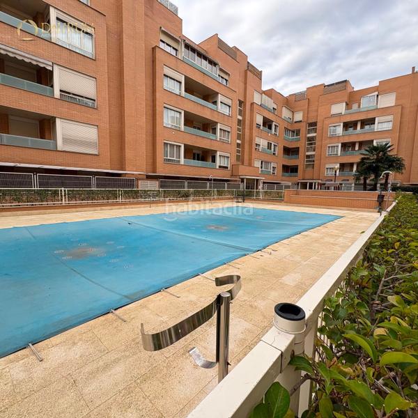 Foto 22880018-f2ce-44cf-9336-4153cca142b7. Rent penthouse with heating parking pool in Arroyo de la Vega La Moraleja