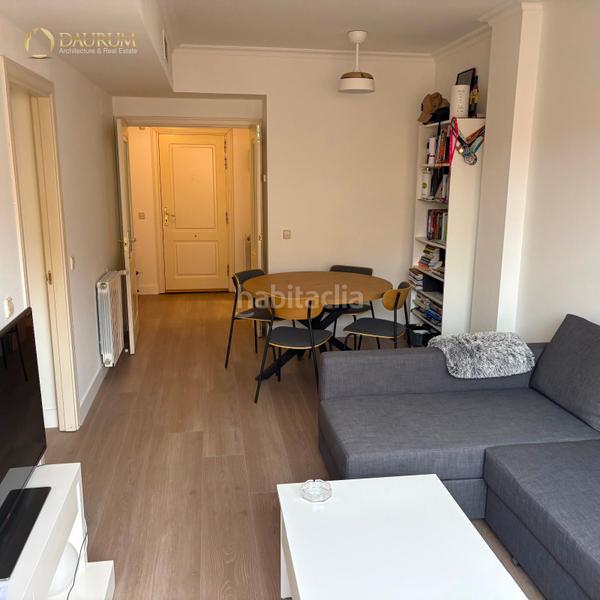 Foto 5e9b73e6-6421-45c5-83af-25e69a656147. Rent penthouse with heating parking pool in Arroyo de la Vega La Moraleja