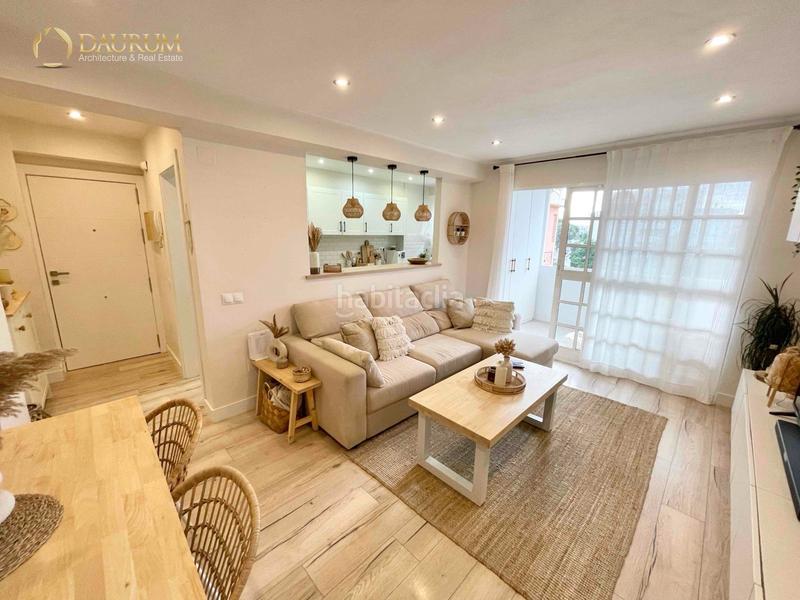 Foto 53635fc4-1826-42fc-9304-891033339638. Appartamento con parcheggio in Ayuntamiento Torremolinos