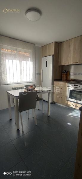 Foto 1de118ad-bf07-4b01-9dda-2a8388c10e2a. Maison jumelée avec chauffage parking dans Prado de Santo Domingo Alcorcón