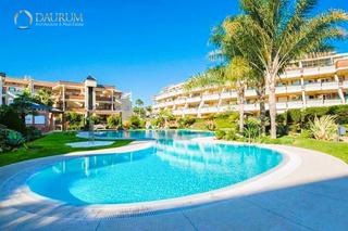 Pis  Severiano ballesteros. Estupendo bajo en la cala de mijas