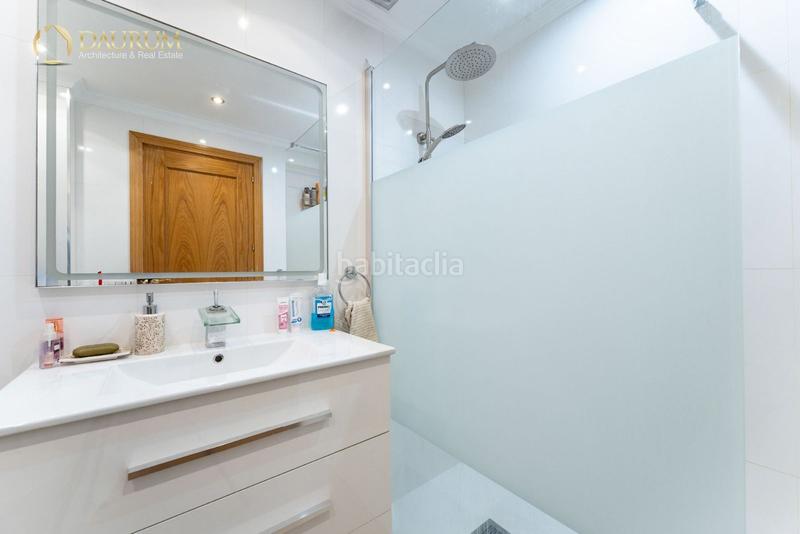 Foto 44cdc62a-aced-43b7-b219-fbafe335783e. Appartamento con riscaldamento parcheggio piscina in Estepona