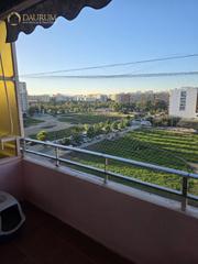 Pis  Avenida pianista martinez carrasco, 4. Magnífico piso de 4 habitaciones en malilla