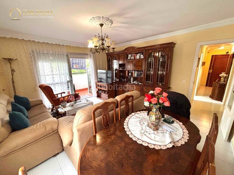 Foto 4ebfe23c-eb85-46fd-bea4-b664f6349934. Pis a Loma de los Riscos Torremolinos