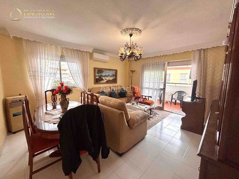 Foto 7dcfd641-dfc1-4939-8b7c-c0b5a61a99d8. Pis a Loma de los Riscos Torremolinos