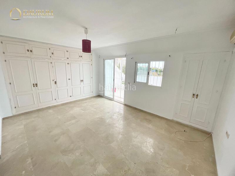 Foto bf51ba11-fd74-4319-8290-490913cfc71e. Casa adosada chalet adosado en venta en torrequebrada en Benalmádena