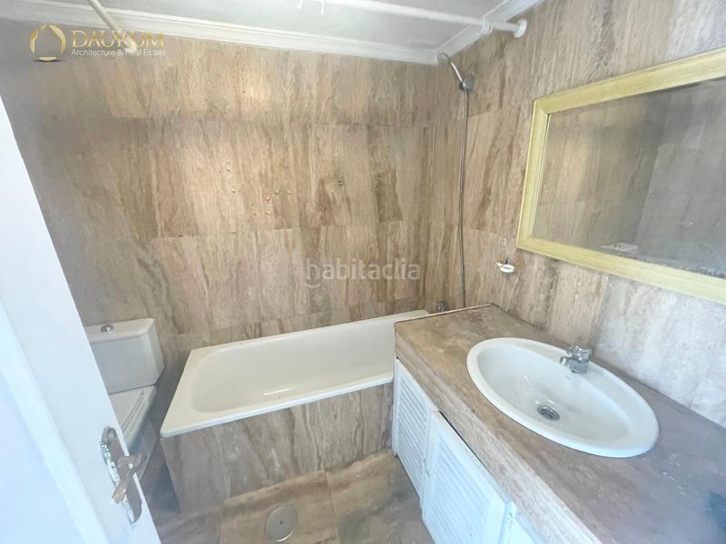 Foto f3e9017e-dc95-4252-886a-d412fe88c4f1. Casa adosada chalet adosado en venta en torrequebrada en Benalmádena