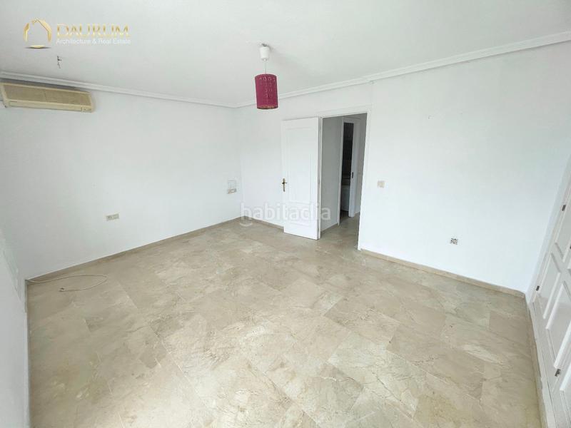 Foto f84cd4f7-deac-45ea-a2bb-c1dcdc80b150. Casa adosada chalet adosado en venta en torrequebrada en Benalmádena