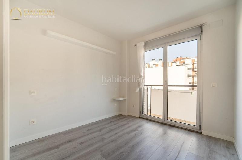 Foto 1c39883f-7cf2-45b7-b231-511f42ede264. Dachwohnung mit heizung parking pool in Adelfas Madrid