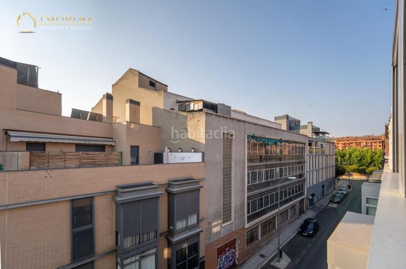 Foto 277e7f3a-2052-4be8-a7dc-0ca9c5d6cbf5. Dachwohnung mit heizung parking pool in Adelfas Madrid