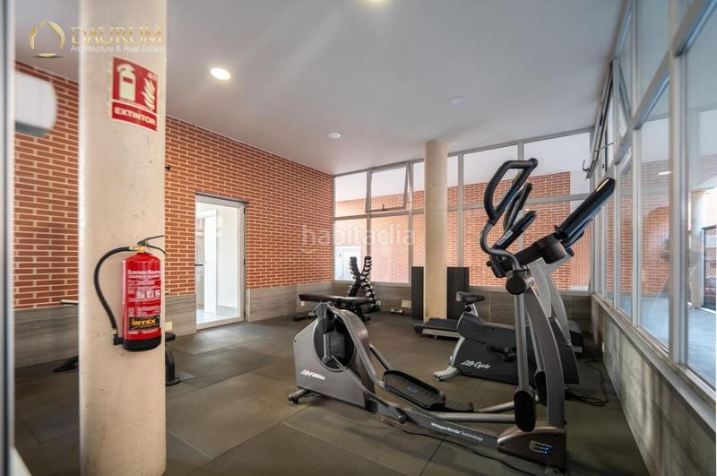 Foto 32644970-072b-487c-9f20-e463203d5e9f. Dachwohnung mit heizung parking pool in Adelfas Madrid