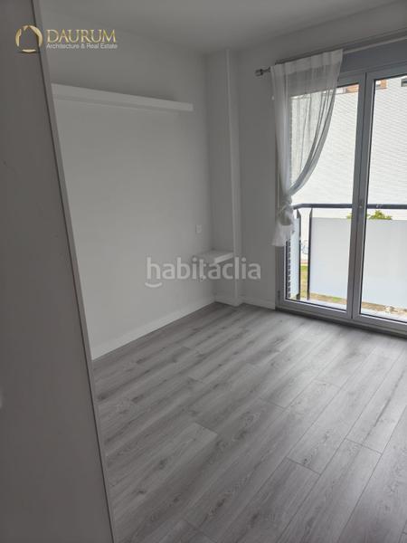 Foto 98679aa1-23fd-44c0-bfd1-50b2e3be5cc0. Dachwohnung mit heizung parking pool in Adelfas Madrid