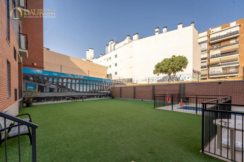 Foto e202f6aa-0091-4939-925f-1f6a5292a8b8. Dachwohnung mit heizung parking pool in Adelfas Madrid