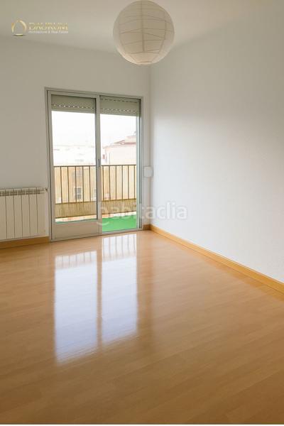 Foto 3beaf388-5221-4c1c-8398-ab91d33caa4c. Piso magnífico piso de 3 habitaciones en Colina en Madrid