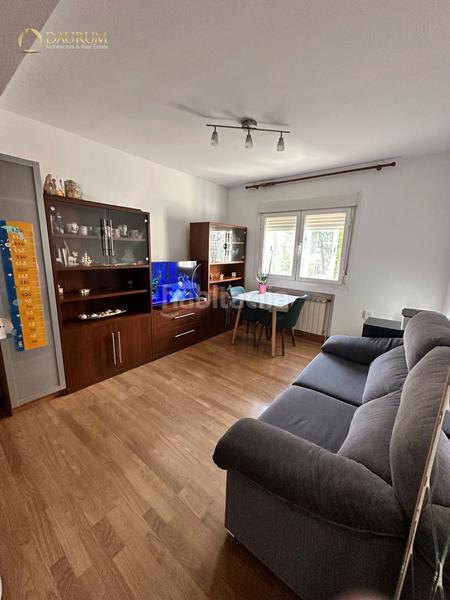 Foto 2bbf82e4-5d93-4348-8dfd-9e8d691d0569. Pis amb calefacció a Apóstol Santiago Madrid