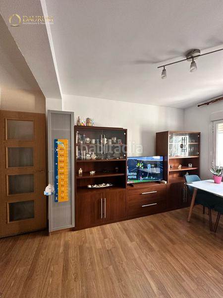 Foto 44b94b23-e7fa-4ee9-80d8-7043efa2fe6f. Pis amb calefacció a Apóstol Santiago Madrid