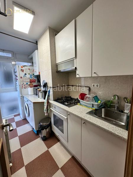 Foto a3c60454-3e76-4255-b88c-370a5f28d84a. Pis amb calefacció a Apóstol Santiago Madrid