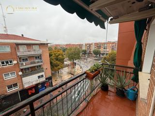 Appartement  Marquesa viuda de aldama. Maravilloso piso de 3 habitaciones en alcobendas