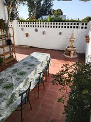 Casa aparellada  Brisa del mar. Magnífico chalet pareado de 2 plantas en chilches, en primera lí