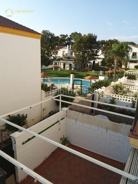 Foto 27f8e635-63cb-4d5e-ac34-7ca66e432463. Doppelhaus mit heizung pool in Chilches