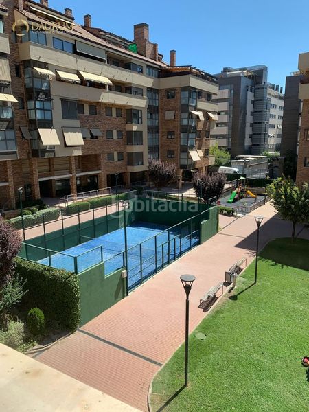 Foto 87b5d4fb-96fc-45a0-980a-6613643fc952. Pis amb calefacció aparcament piscina a Urbanizaciones Rivas - Vaciamadrid