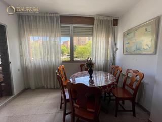 Flat  García noblejas. Fabulosa oportunidad de 4 habitaciones en pueblo nuevo