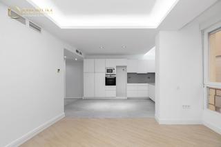 Pis  Duquesa de parcent. Magnífico piso de 3 habitaciones en málaga centro