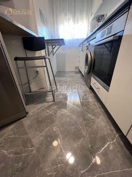 Foto a8dab9be-3a19-4c93-95fc-e86d4d348745. Pis amb calefacció a Apóstol Santiago Madrid