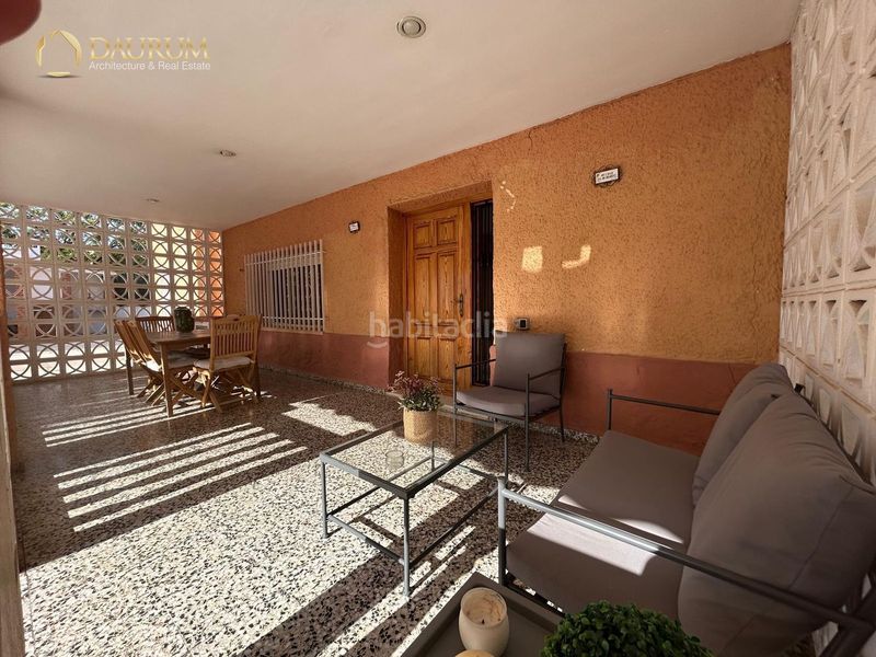 Foto 8b6942b2-b8fe-41ef-90fc-378ac203cf15. Xalet amb aparcament piscina a Moncada