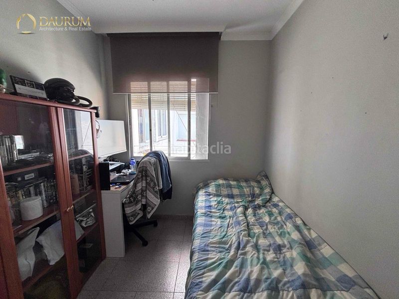 Foto 5297bdc9-fb28-4d6d-b18c-f837e580f45a. Pis a Centro ciudad Fuengirola