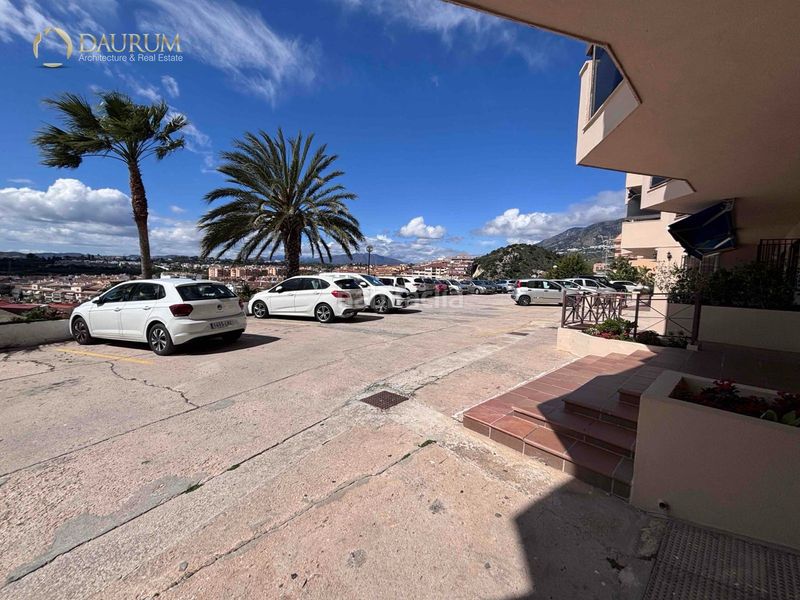 Foto ae4cd022-1096-4e35-8ad8-6cbc8f7fd1c0. Pis amb piscina a Los Pacos Fuengirola