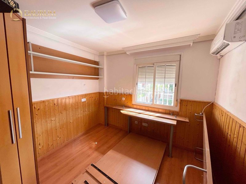 Foto 428e6886-3454-4b97-925b-8f1e41dfb961. Casa adossada amb calefacció aparcament piscina a Málaga