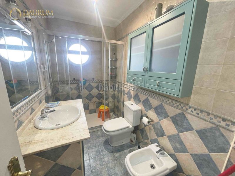 Foto 77928ea5-6594-4b10-8bdb-9cca07852440. Casa adossada amb calefacció aparcament piscina a Málaga