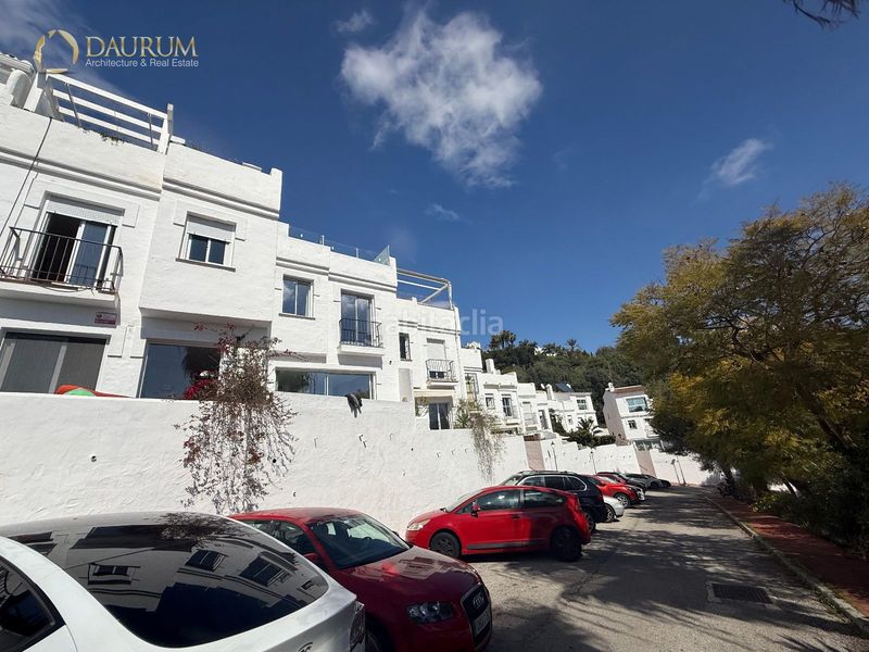 Foto 820be7c4-5663-4709-95f7-27f02f6556a6. Casa adossada amb calefacció piscina a Alto de los Monteros Marbella