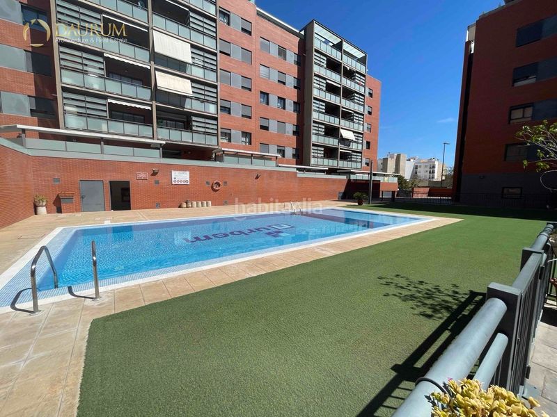 Foto d331debc-ef8b-46ed-879e-149ebf46f7c5. Pis amb aparcament piscina a Casas Verdes Paterna