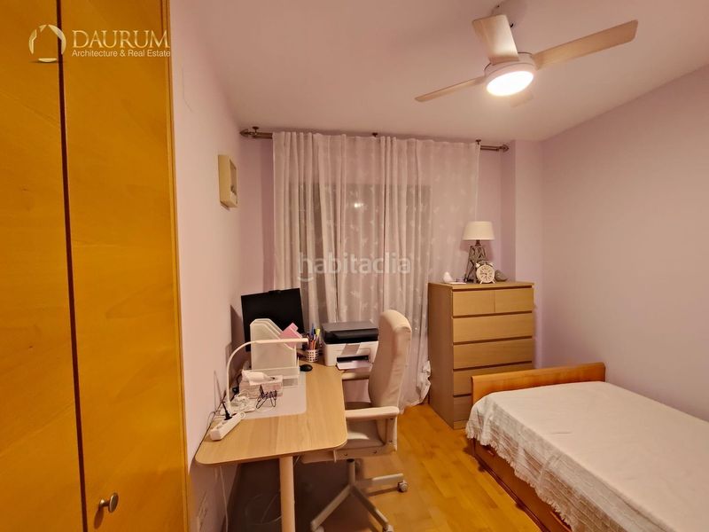 Foto f0332793-c3ca-47cb-91c8-f4e9181cc934. Pis amb aparcament piscina a Casas Verdes Paterna