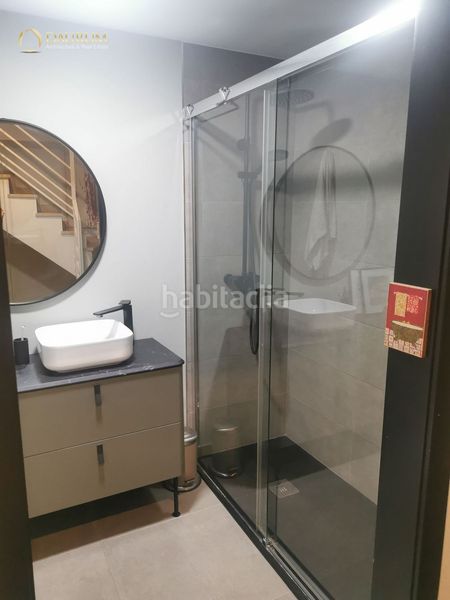 Foto 5657d750-ccfd-4cd0-9dfa-0f61bdd28eeb. Dúplex amb aparcament a El Castell Burjassot