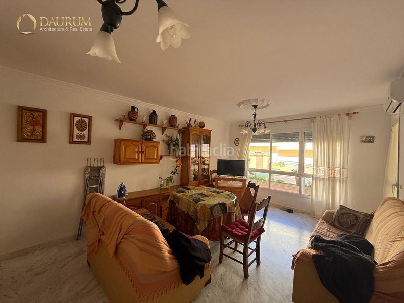 Foto e58078a6-ca8d-40fd-8eb6-7ed10342fabf. Pis amb calefacció aparcament a puerto de Estepona Estepona