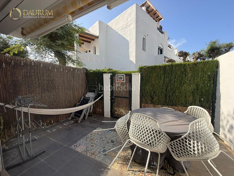 Foto 40d7666c-a09b-42ad-80f6-bd78c4c24434. Casa adossada amb calefacció piscina a Nueva Alcántara Marbella