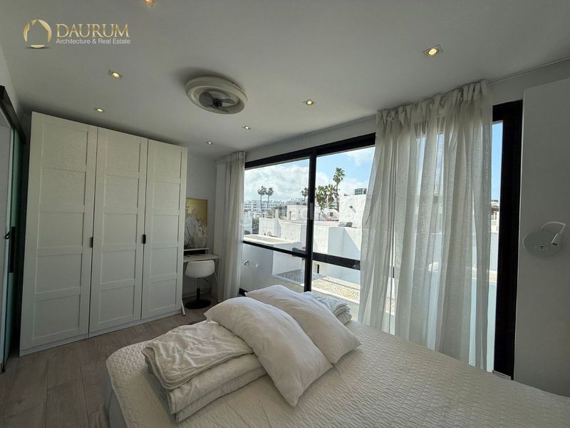 Foto d3618ea8-7138-4f0b-99a3-7b7156b99719. Casa adossada amb calefacció piscina a Nueva Alcántara Marbella