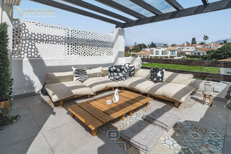 Foto dfcafc4e-076a-4f1e-80e0-3feaaa120a54. Casa adossada amb calefacció piscina a Nueva Alcántara Marbella