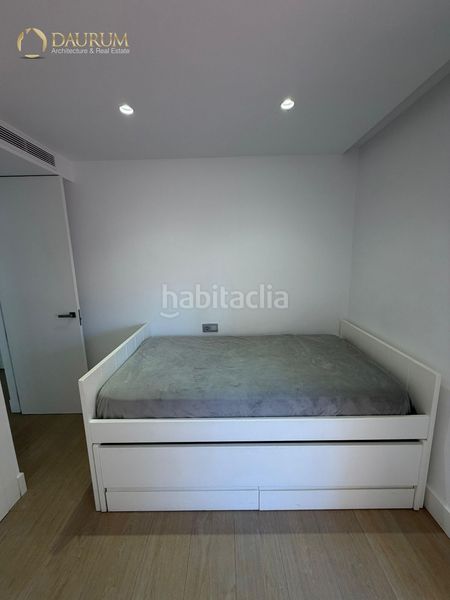 Foto 2074216f-0c7c-4441-9301-9bc4df9f52c0. Pis amb calefacció a La Malagueta - Monte Sancha Málaga