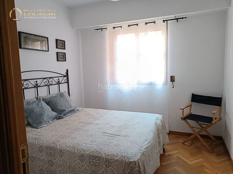 Foto 5f08e0c5-0701-4bf1-958b-98f2fc837dab. Pis amb calefacció aparcament piscina a San Juan Bautista Madrid