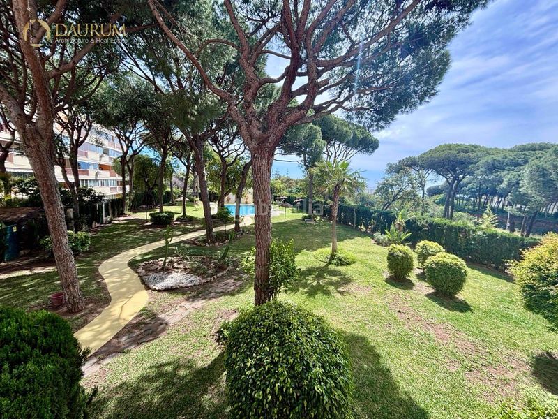 Foto b54ee5f3-9c00-4d6a-9800-f1da5284b4f7. Pis amb piscina a Calahonda Mijas