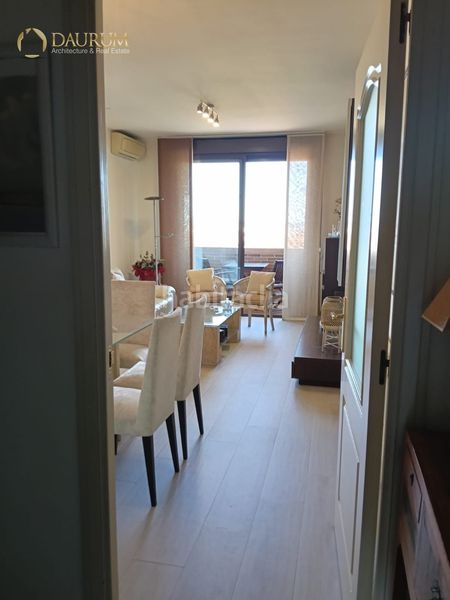 Foto 1fa8aa69-2848-49e9-a980-e197c203e04e. Pis amb aparcament piscina a Rejas Madrid